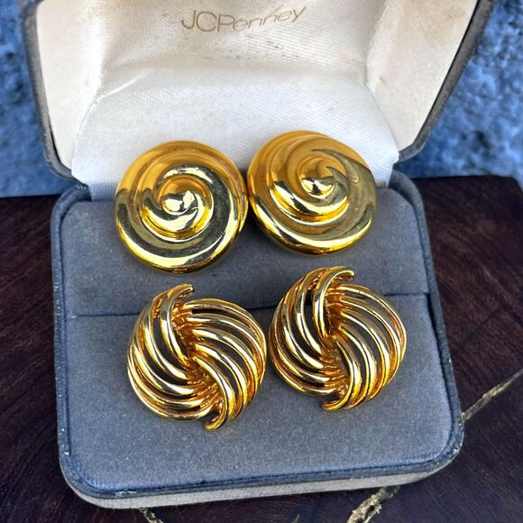 Gold Earring Set 90s Large Disc Studs Chic Vintage Jewelry - Picture 5 of 8